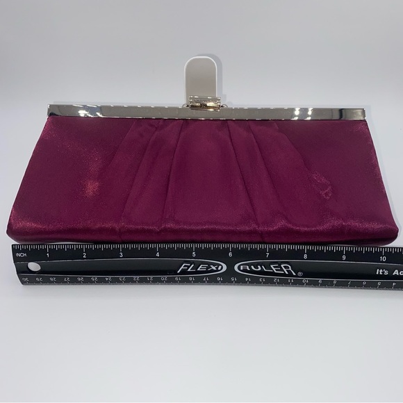 Gunne Sax Satin Pleated Burgundy Evening Bag Clutch with Silver Chain Hardware - Picture 9 of 12